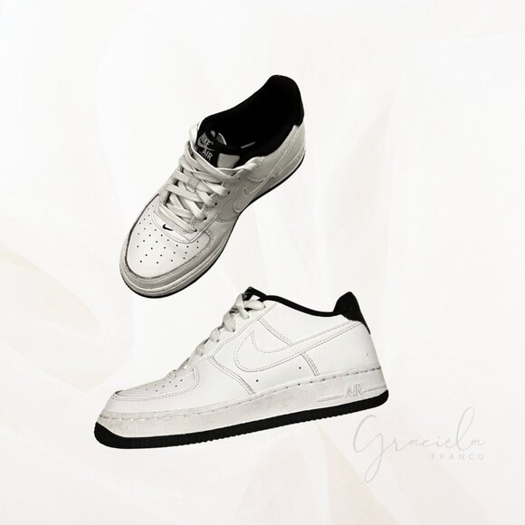 Nike Air Forces Unisex 1 ESS Low (GS) White Black Sneakers USED Size 5Y/ 6.5W - Picture 2 of 4